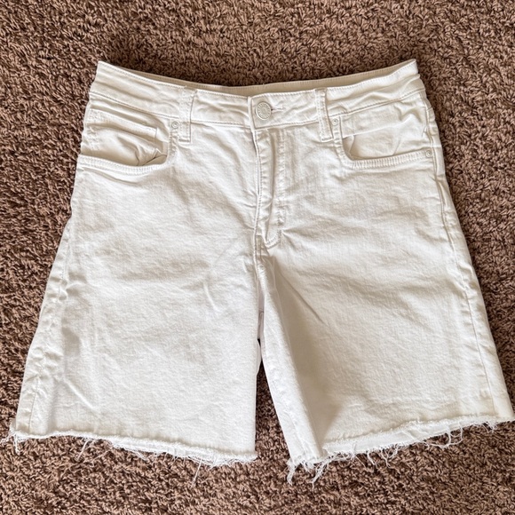 Kut From The Kloth Hailey High Rise White Denim Bermuda Shorts Size 6 - Picture 9 of 14